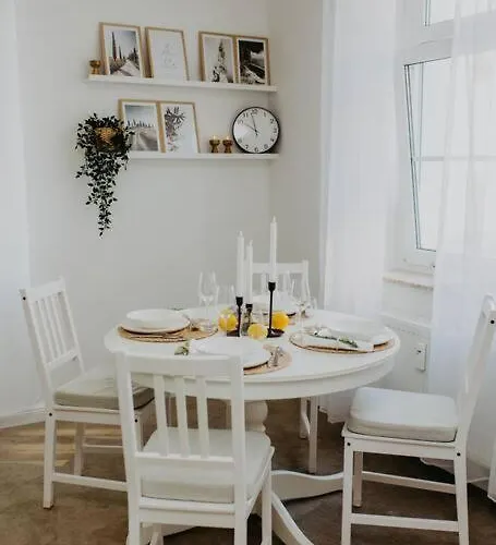 Charmante An Der Feingiesserei *