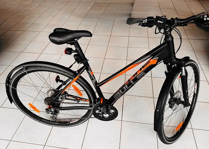 Charmante An Der Feingiesserei